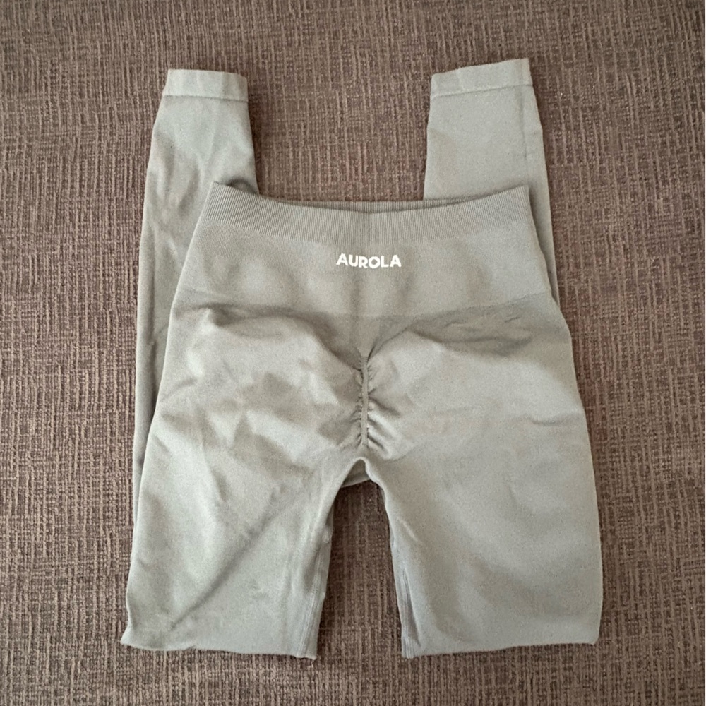 Women’s aurola Gray Leggings
